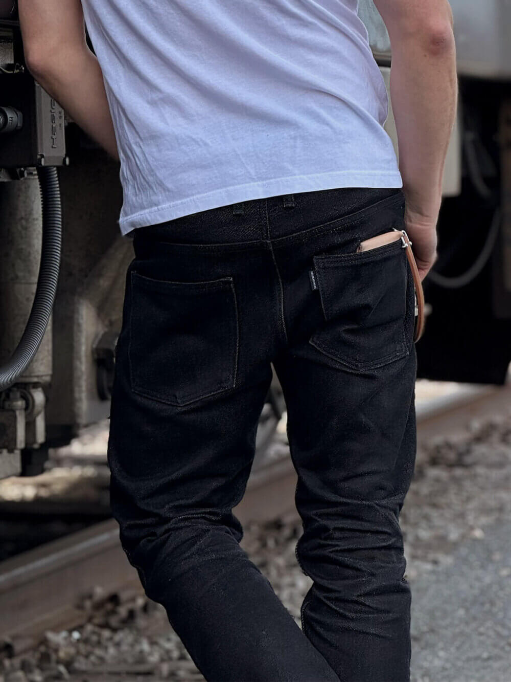 20oz Ghost Black Selvedge Denim Jeans - Image 12