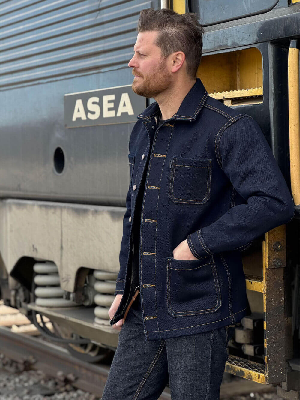 33oz Indigo Selvedge Denim Jacket - Image 2