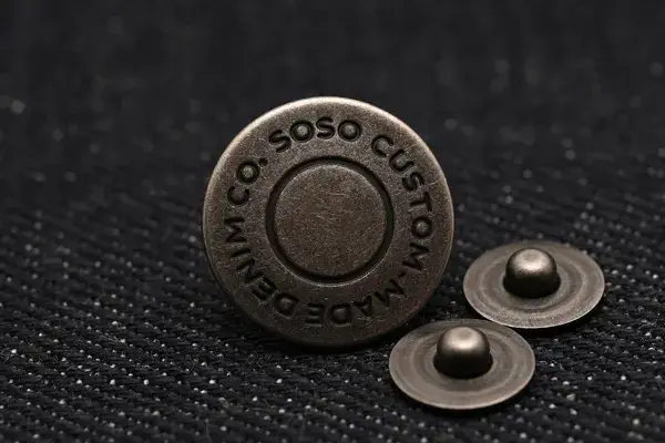Metal Buttons