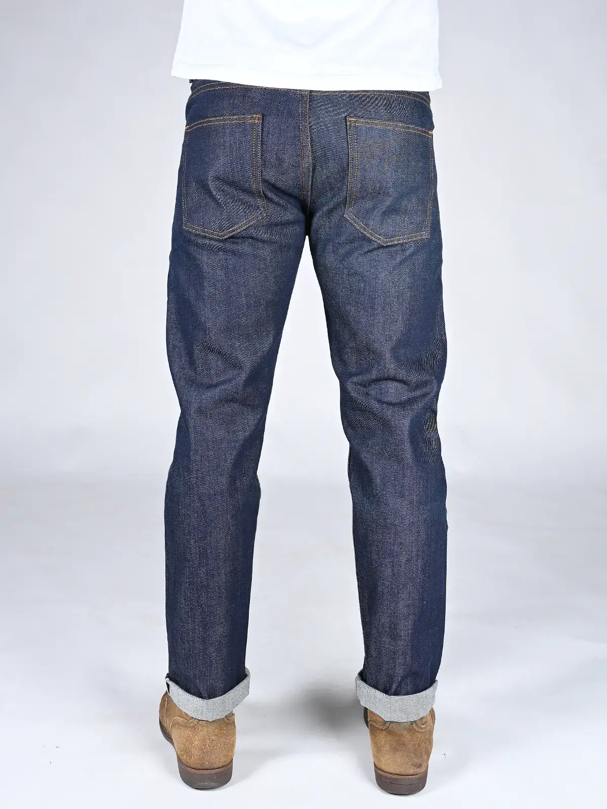 soso-004-loose-fit-backview